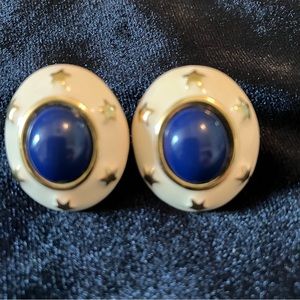 Vintage Monet Earrings - Gold stars